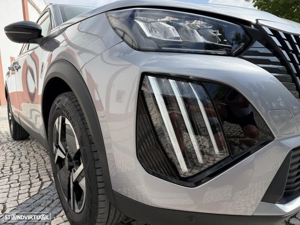 Peugeot 2008 1.2 Hybrid Allure e-DCS6 - 9