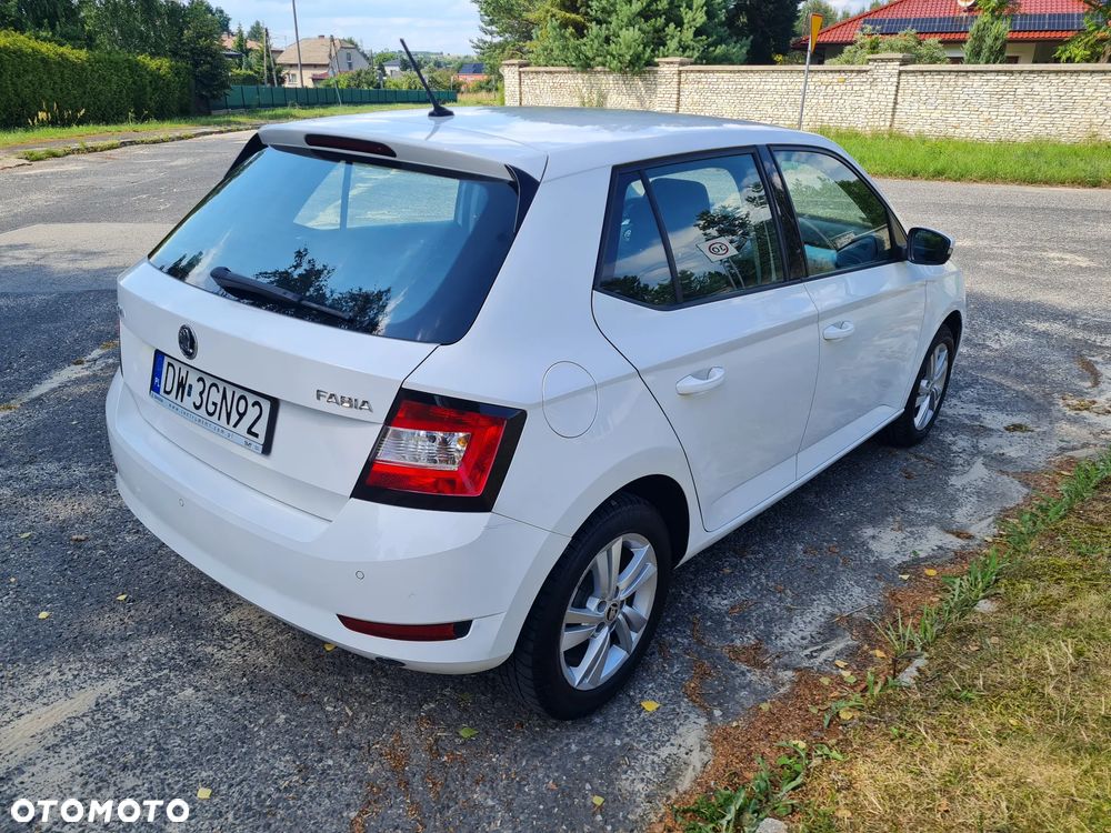 Skoda Fabia 1.0 Edition - 5