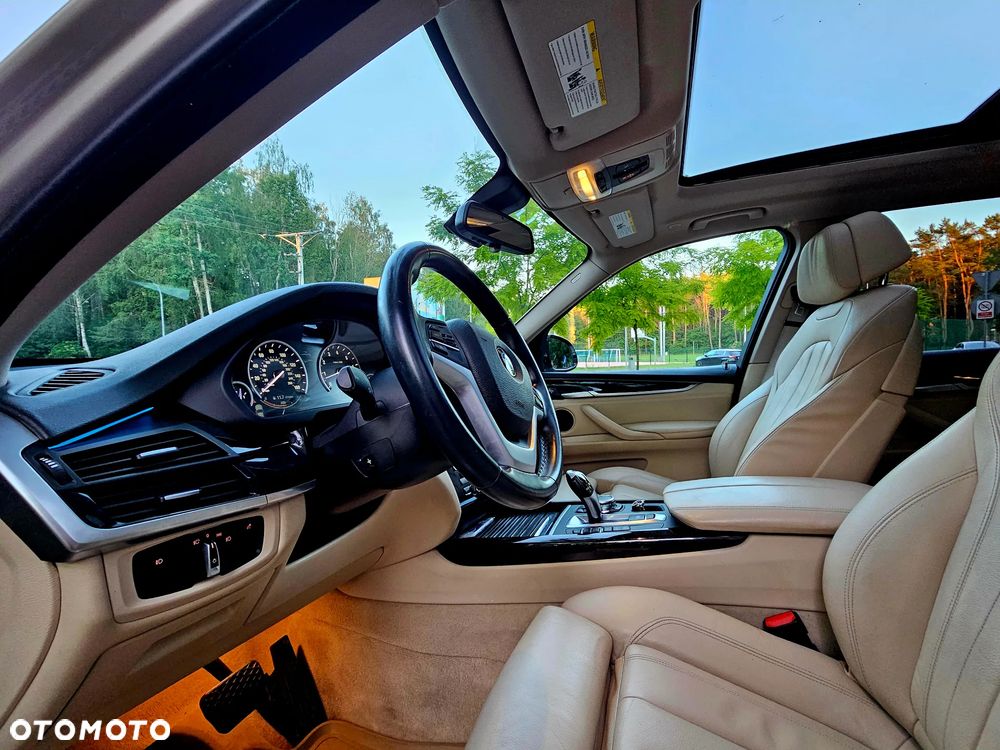 BMW X5 xDrive35i - 10