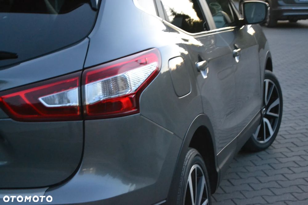 Nissan Qashqai 1.6 DIG-T Tekna+ - 16