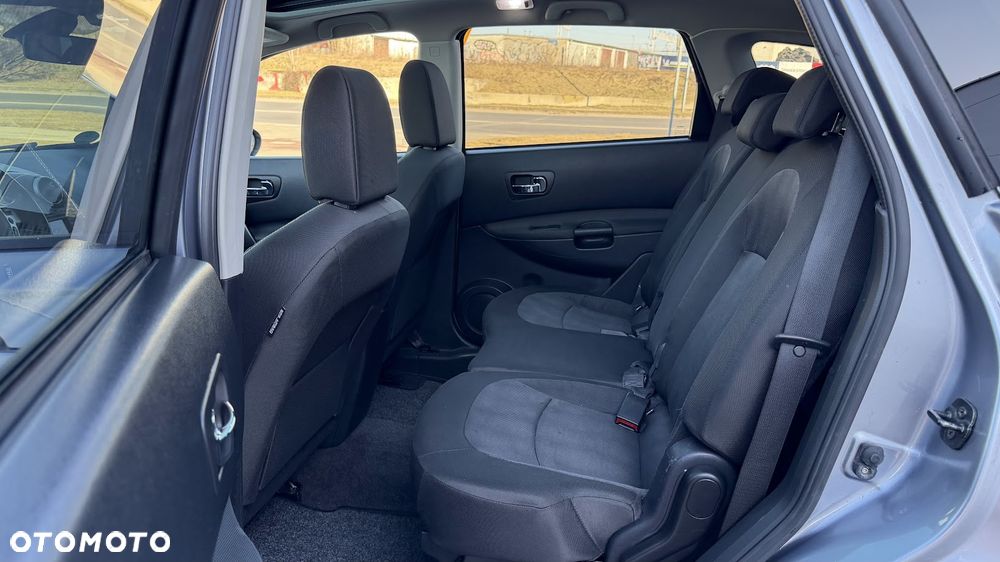 Nissan Qashqai+2 2.0 dCi DPF 4x4 acenta - 17