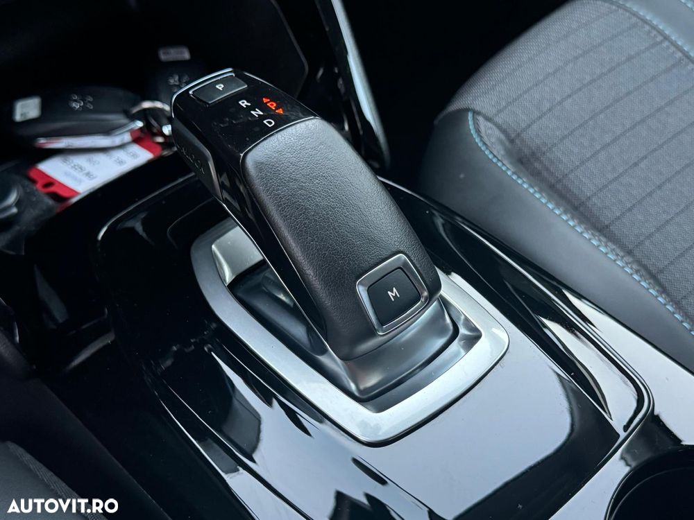 Peugeot 208 - 20