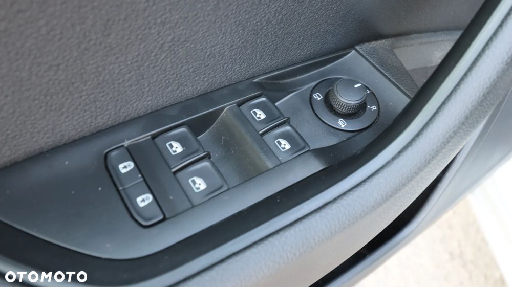 Skoda Superb 2.0 TSI Style DSG - 19