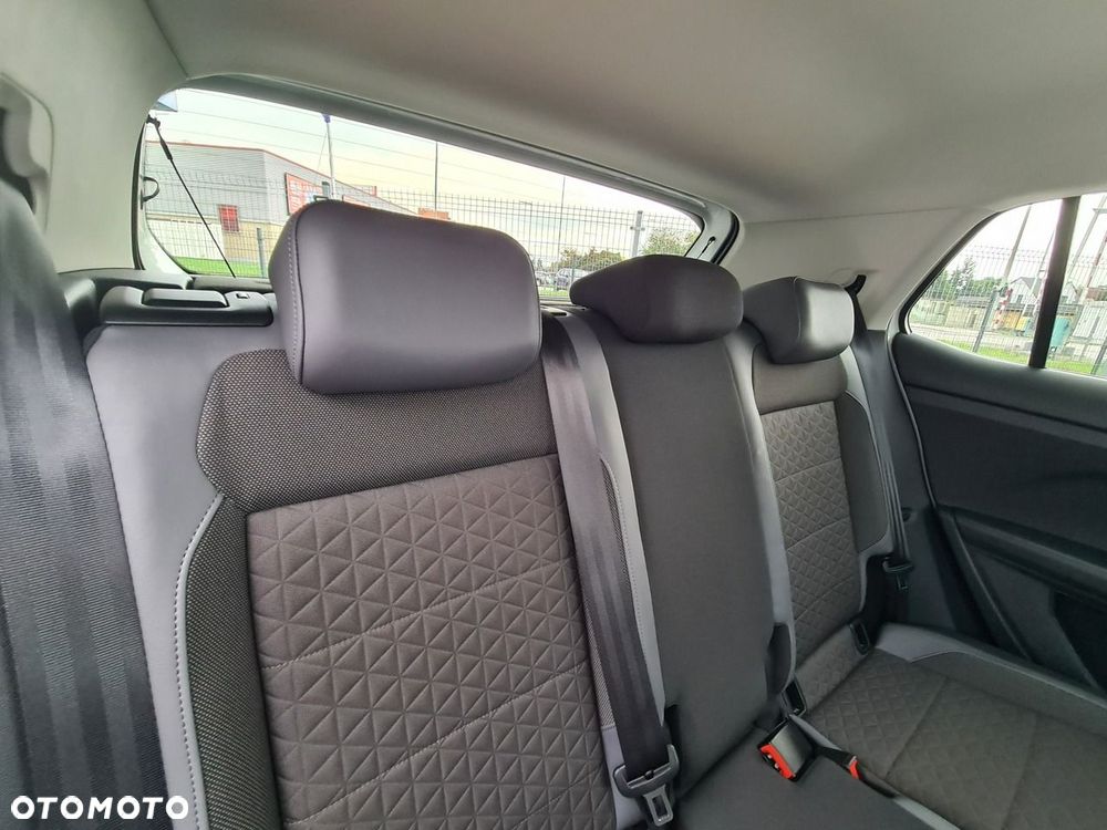 Volkswagen T-Cross 1.0 TSI Style DSG - 27