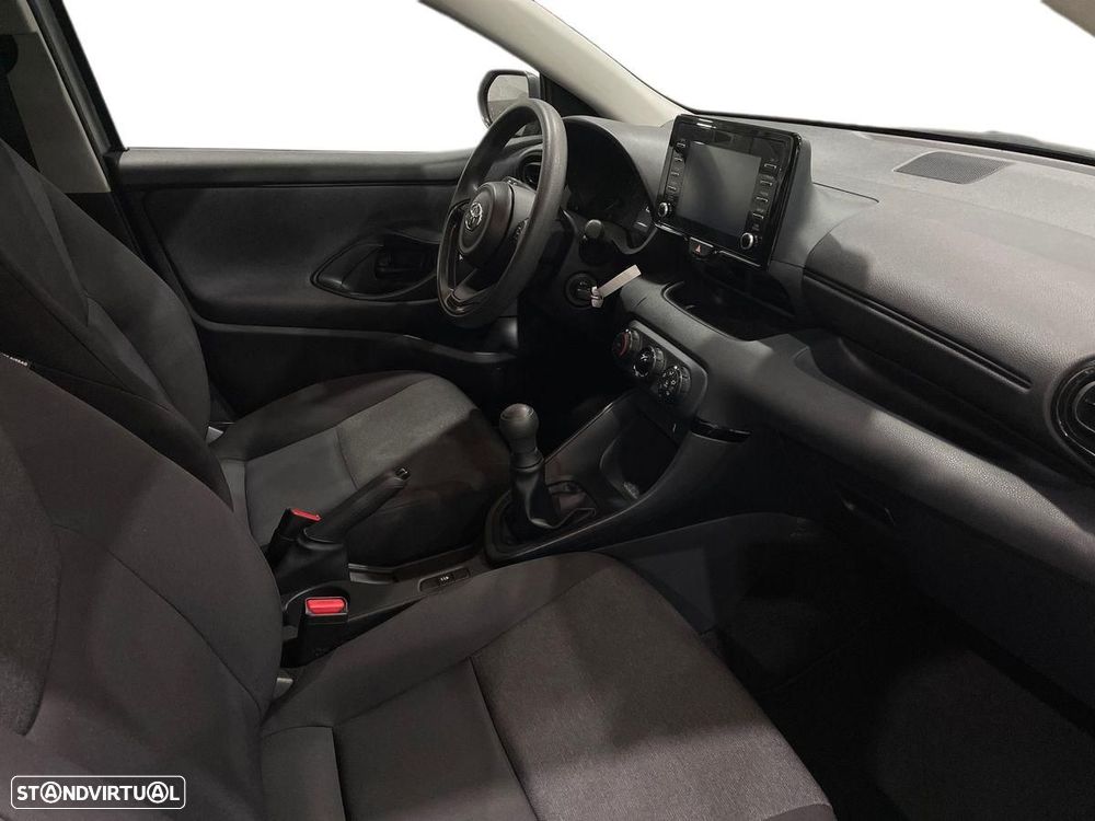Toyota Yaris - 6
