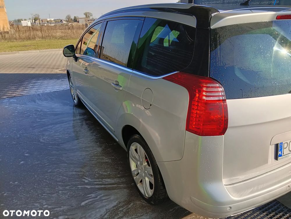 Peugeot 5008 HDI FAP 115 Style - 7