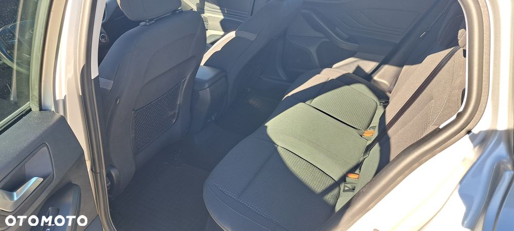 Ford Focus ver-1-5-tdci-gold-x - 6