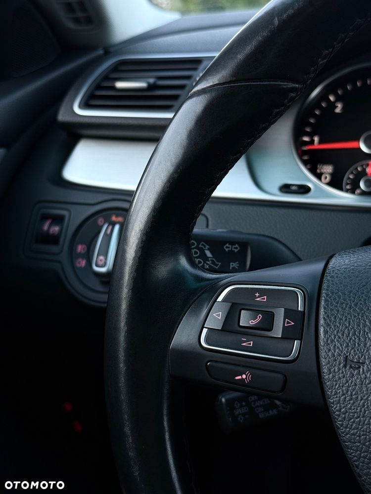 Volkswagen Passat CC 2.0 TDI DPF - 13
