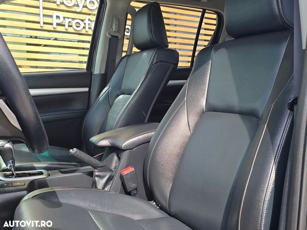 Toyota Hilux 2.4D 150CP 4x4 Double Cab AT Executive - 12