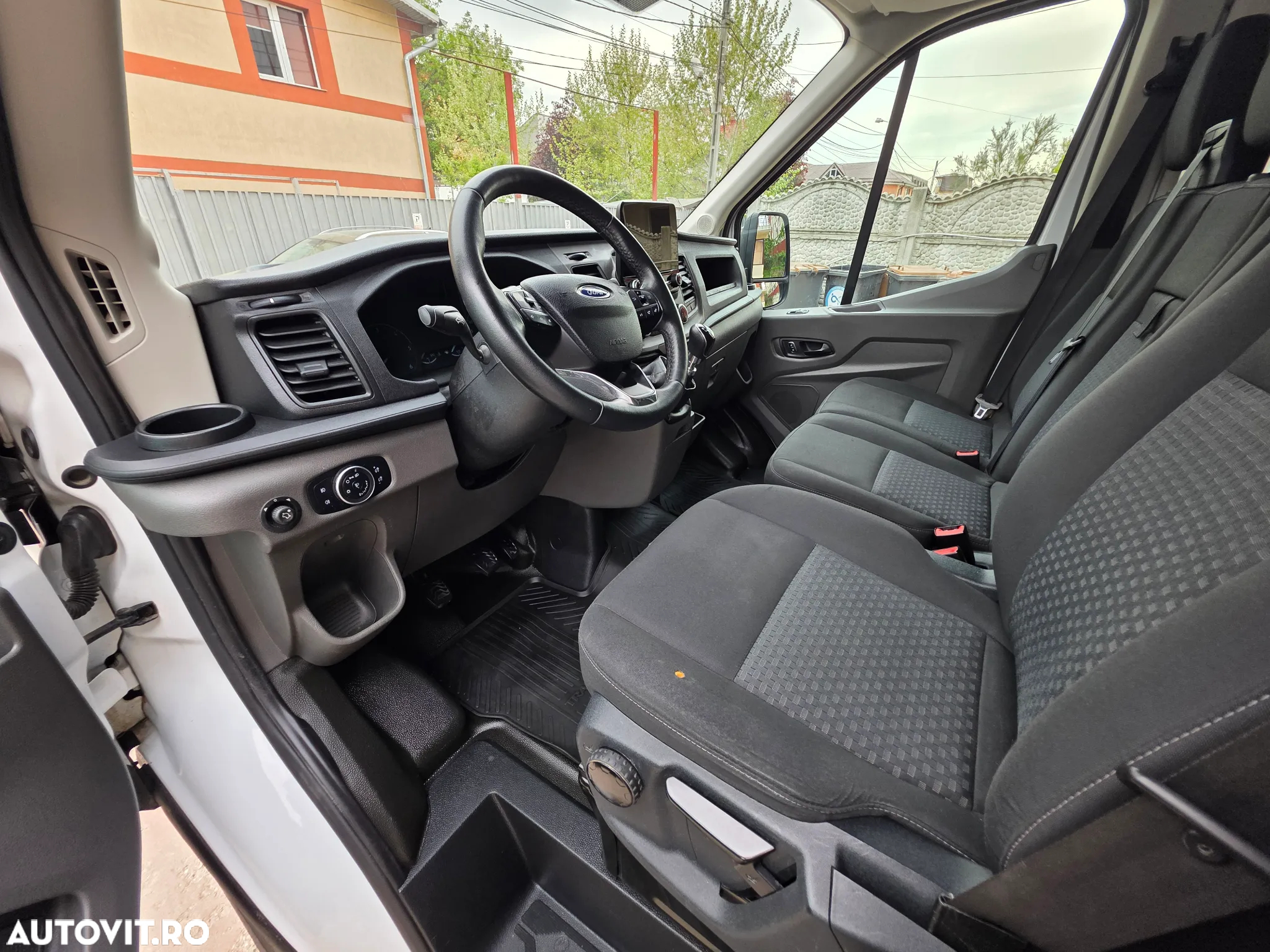 Ford Transit - 8