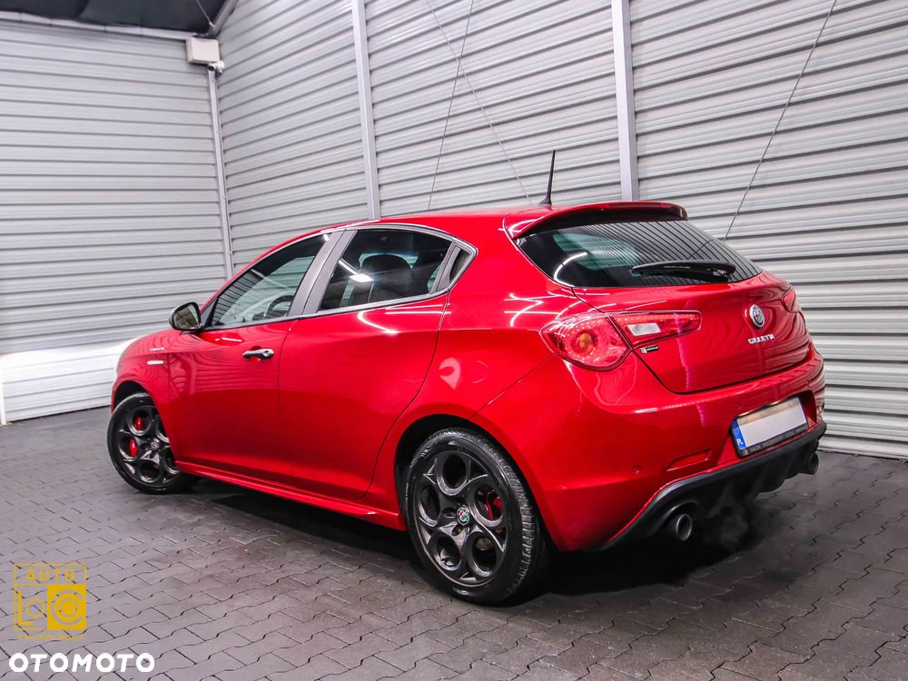 Alfa Romeo Giulietta 1750 TBi Veloce TCT - 4