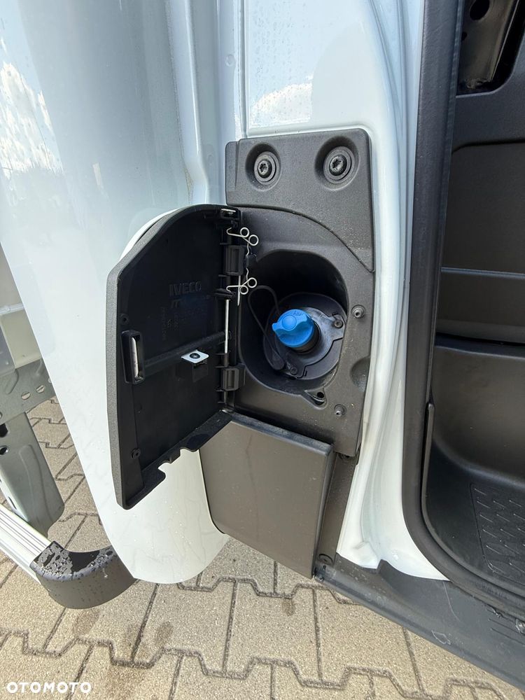 Iveco KONTENER Z WINDĄ - SKRZYNIA ZF AUTOMAT - STARA CENA 2026 - 38