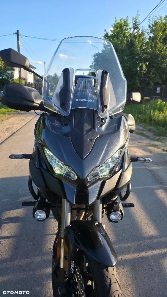 Kawasaki Versys 1000 - 9