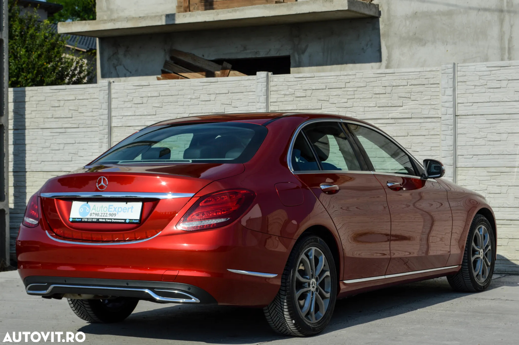 Mercedes-Benz C 180 (BlueEFFICIENCY) 7G-TRONIC Avantgarde - 4