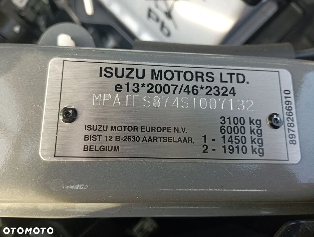 Isuzu D-Max 1.9 EC LSX - 34