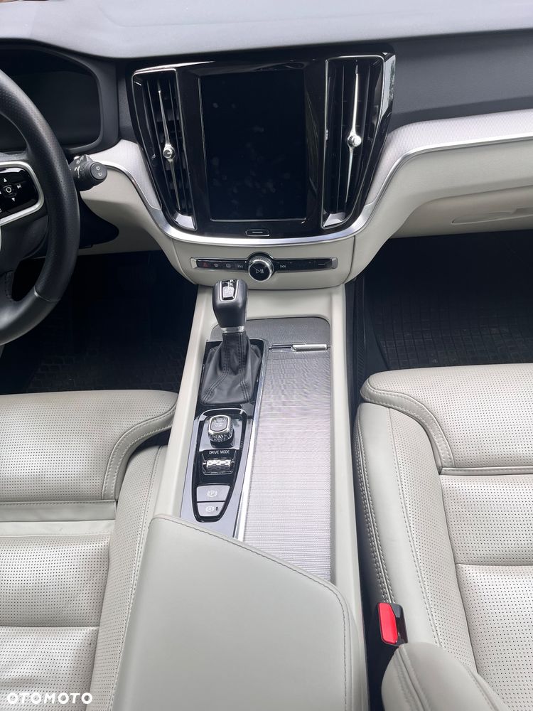 Volvo V60 T6 AWD Inscription - 7