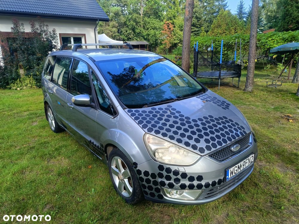 Ford Galaxy - 4