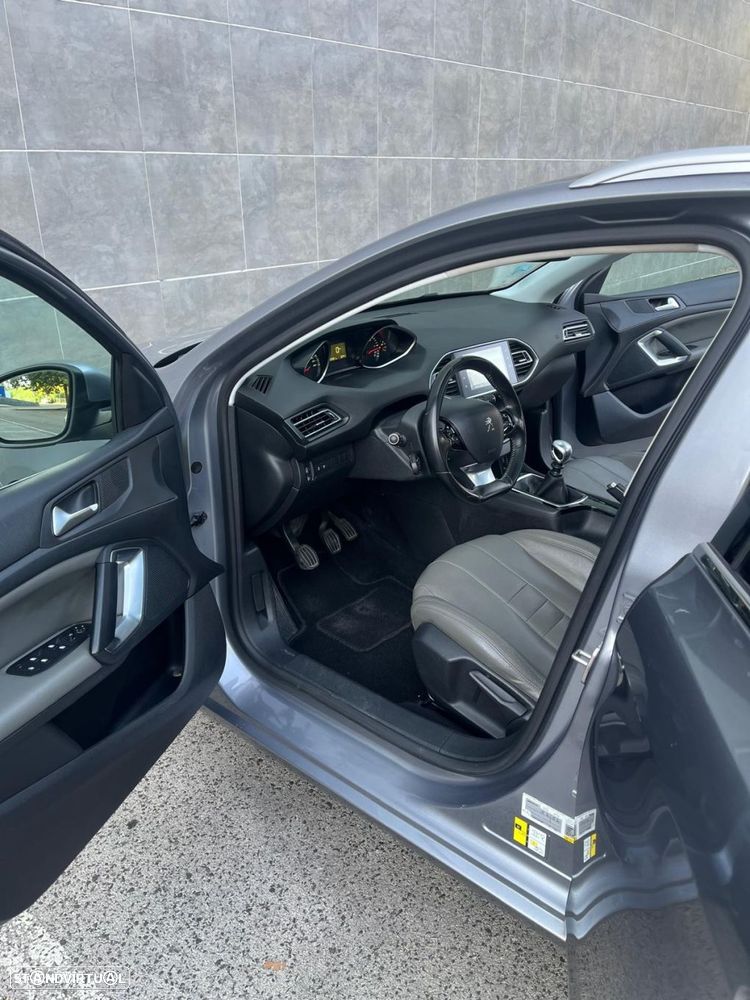 Peugeot 308 SW 1.6 BlueHDi Allure J17 - 11