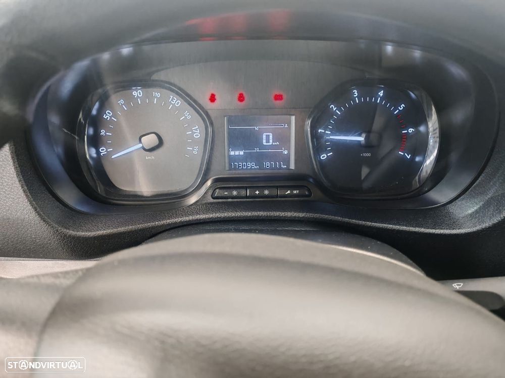 Toyota Proace 1.5 D-4D L1 6L - 11