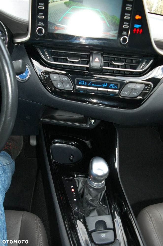 Toyota C-HR - 24