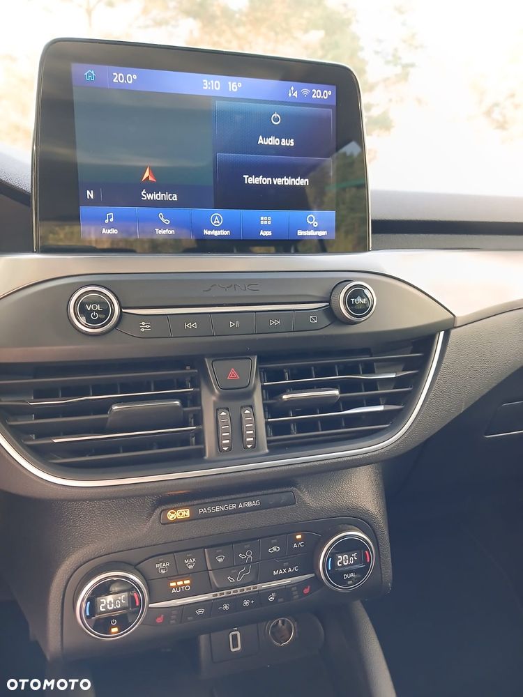 Ford Kuga 1.5 EcoBoost 2x4 Titanium - 15