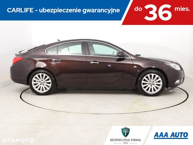 Opel Insignia - 8