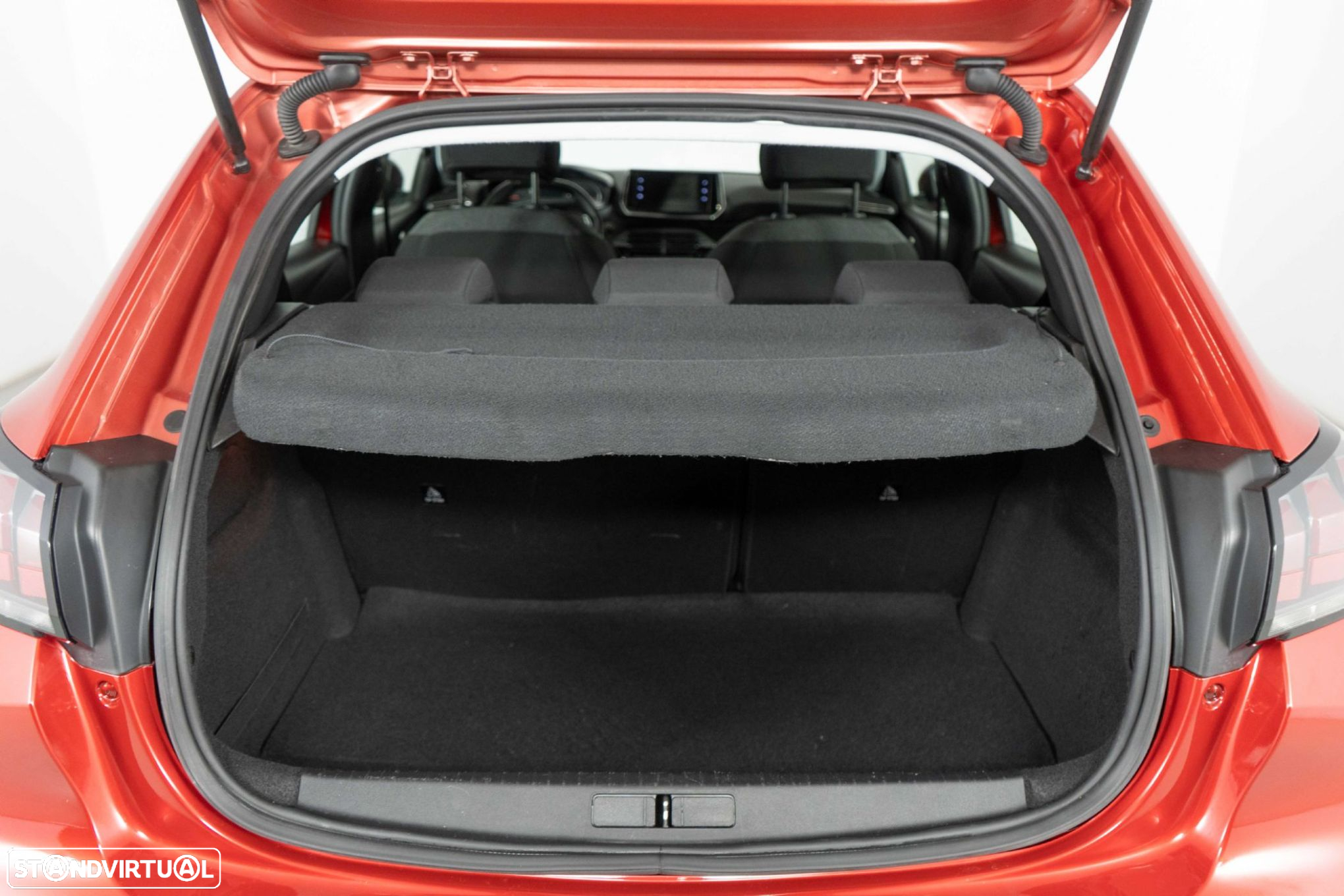 Peugeot 208 1.2 PureTech Allure Pack EAT8 - 11
