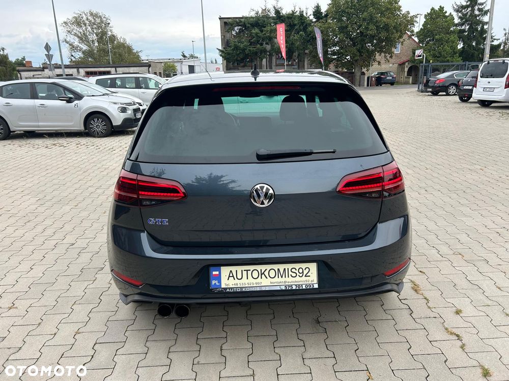 Volkswagen Golf - 9
