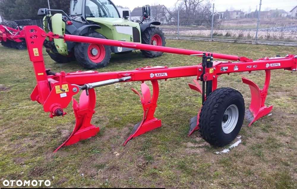 Akpil 2022r. Pług Akpil MIX40 4+ - 2