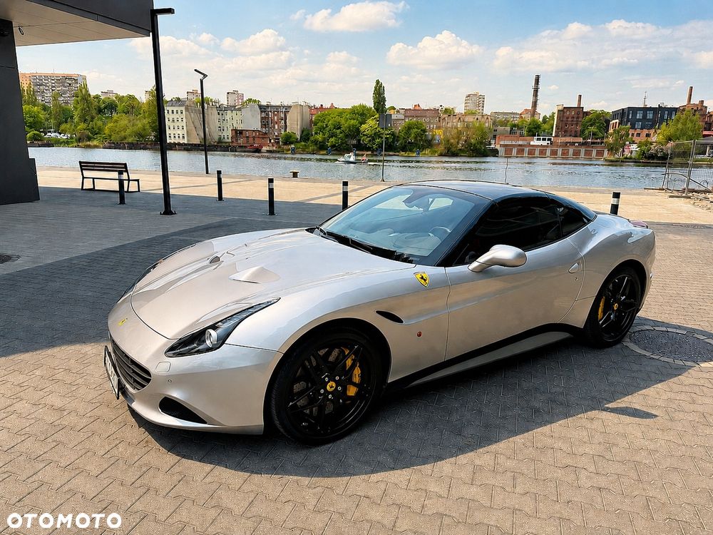 Ferrari California T - 14