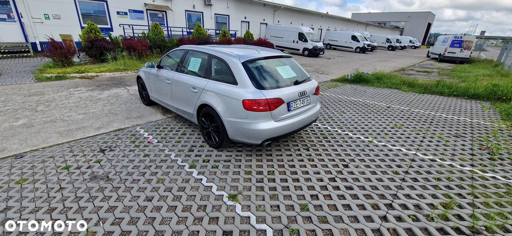 Audi A4 Avant 3.0 TDI DPF quattro S tronic Ambition - 4