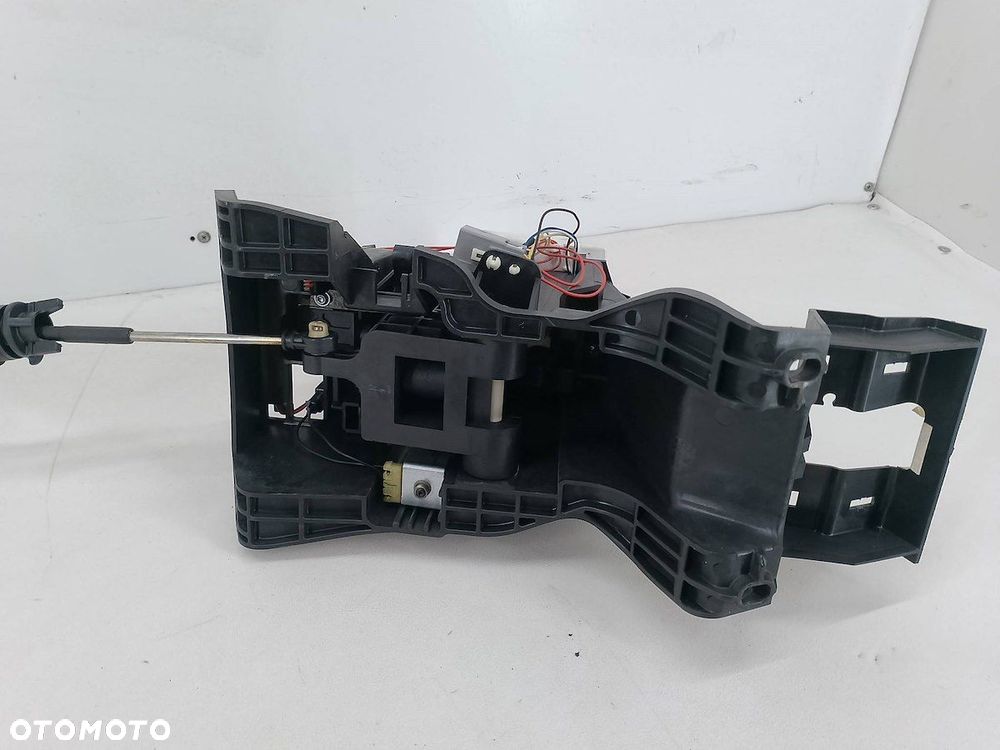 LEWAREK ZMIANY BIEGÓW JEEP PATRIOT P68021374AA 2.4 16V - 7