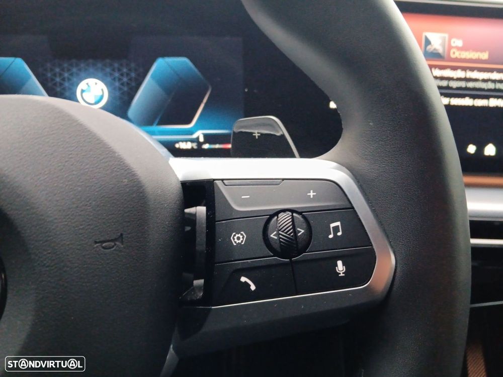 BMW X2 18 d sDrive Auto Pack M - 17