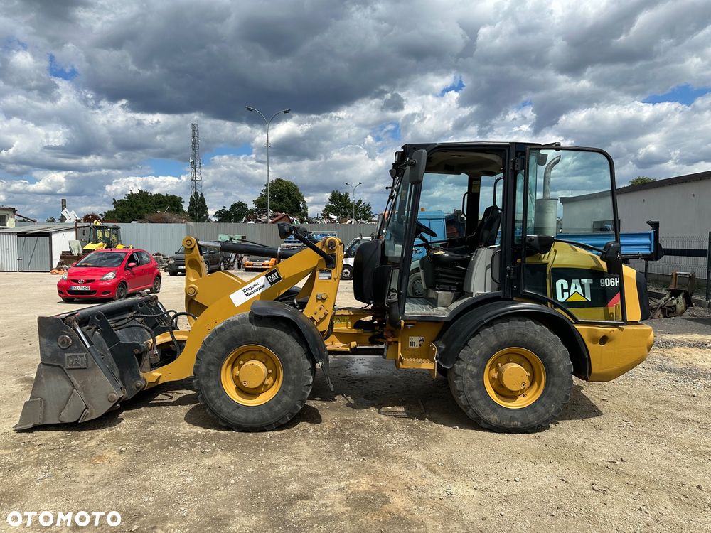 Caterpillar 906H - 2