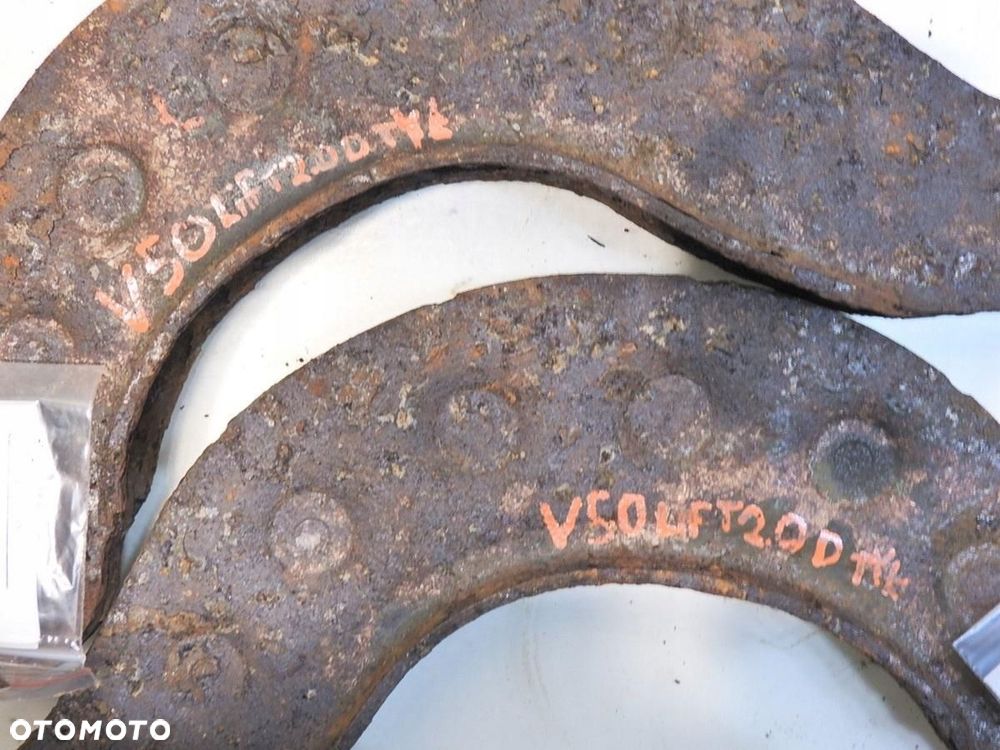 WAHACZ TYŁ TYLNY VOLVO V50 - 5