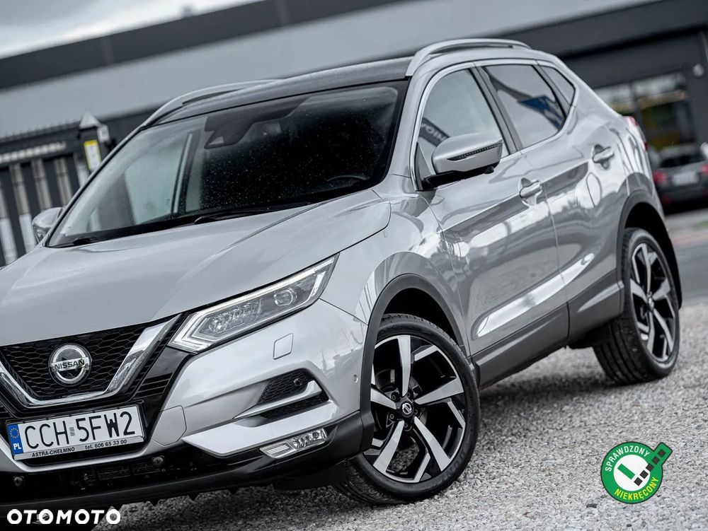 Nissan Qashqai 1.6 DCi Xtronic TEKNA - 6