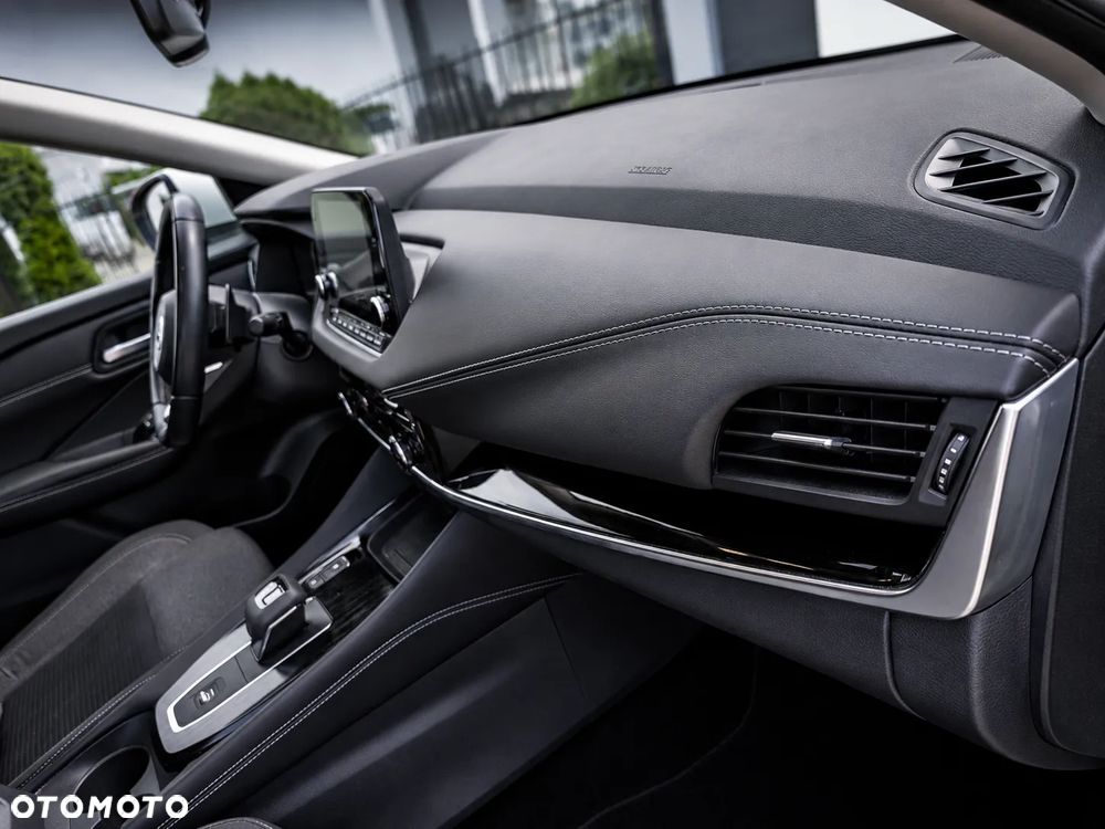 Nissan Qashqai 1.3 DIG-T MHEV N-Connecta Xtronic - 24