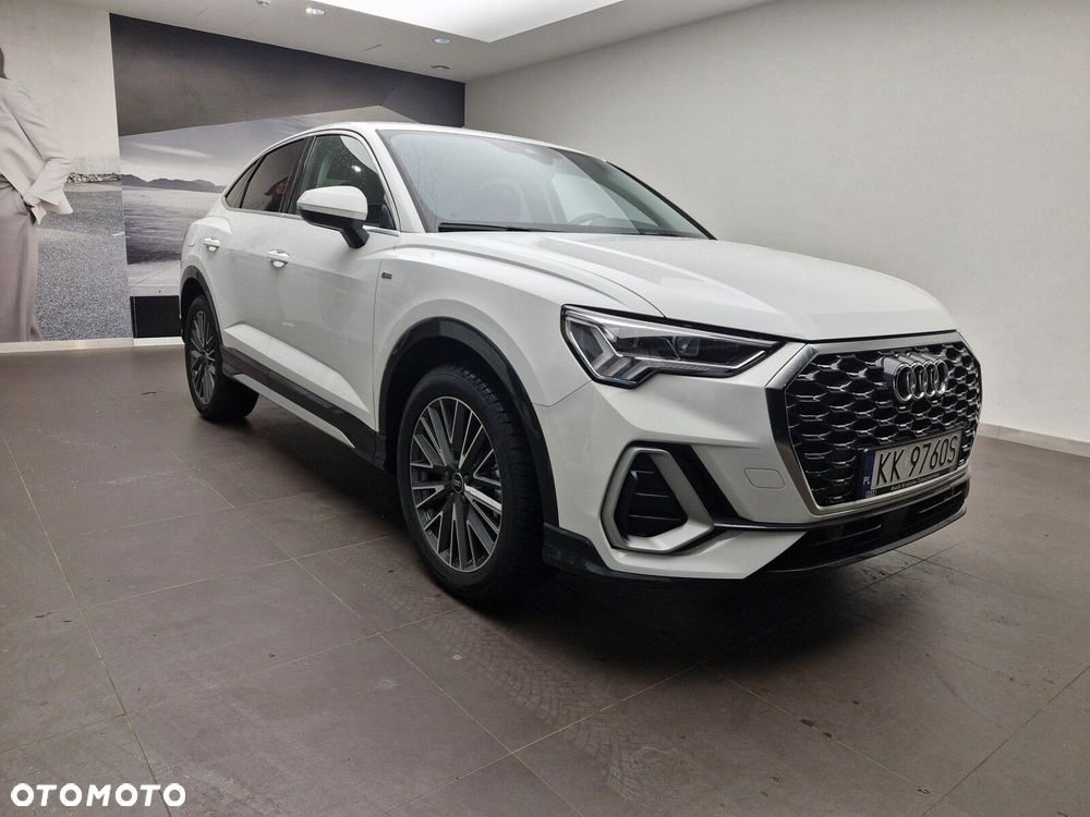 Audi Q3 Sportback - 2