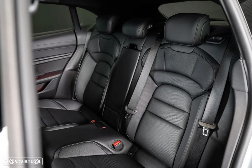 Porsche Taycan Sport Turismo 4S - 49