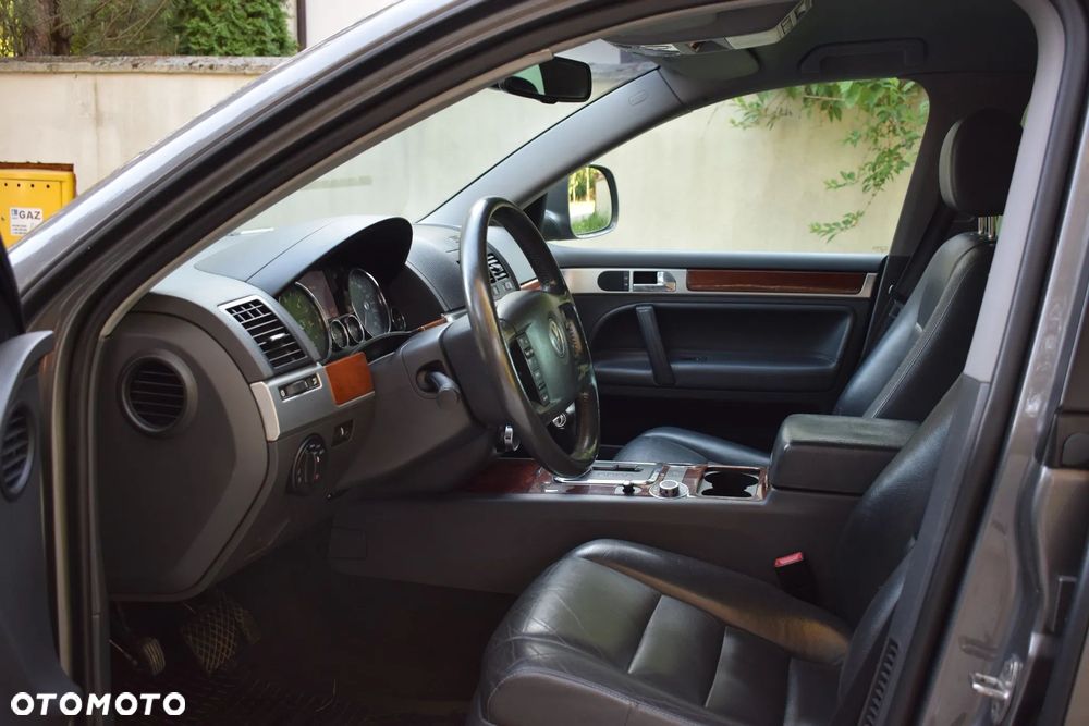 Volkswagen Touareg 3.0 V6 TDI DPF Tiptr - 12