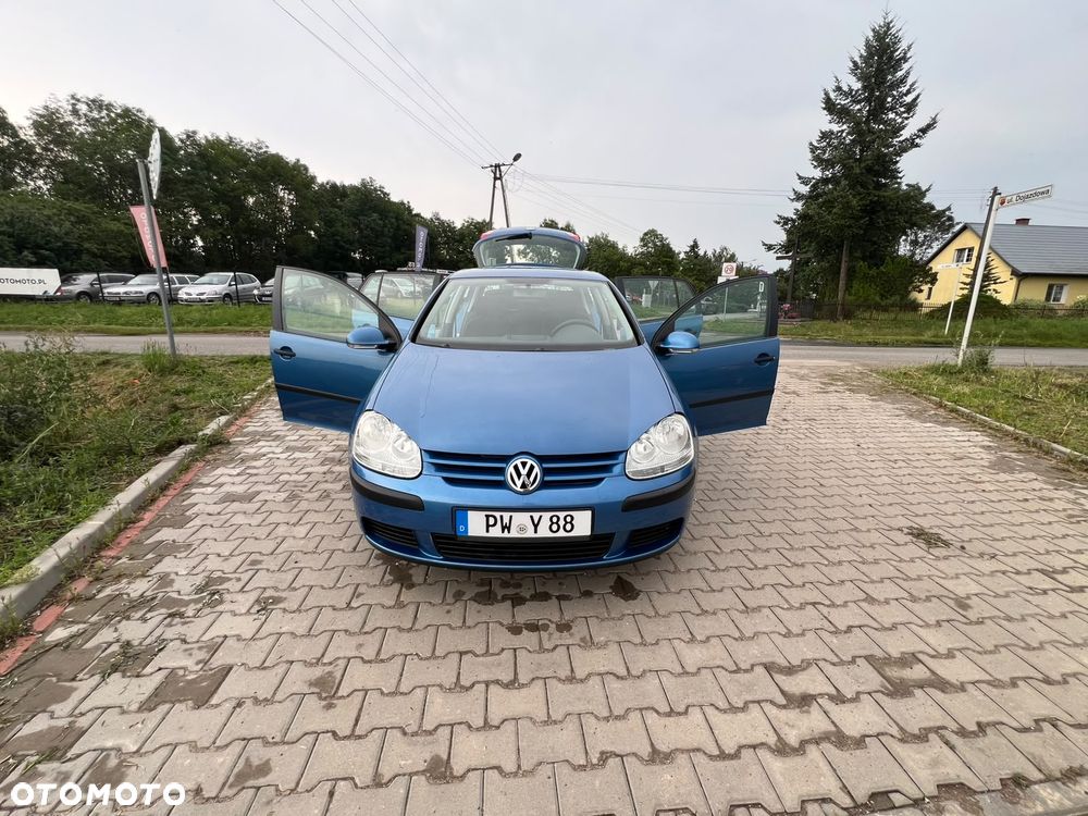 Volkswagen Golf - 17