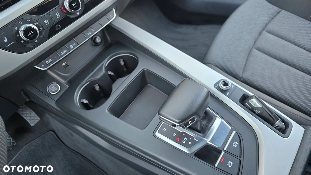 Audi A4 Avant 40 TDI S tronic S line - 23