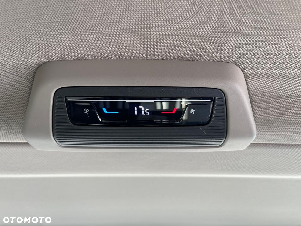 Volkswagen Multivan 2.0 TDI L2 Family DSG - 37