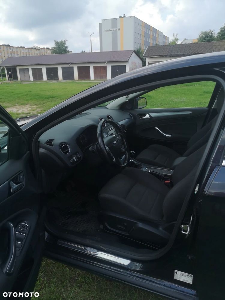 Ford Mondeo SW 2.0 TDCi Titanium - 10