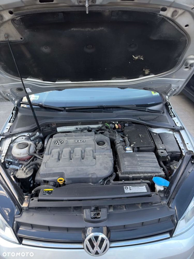 Volkswagen Golf Variant 1.6 TDI BMT Comfortline - 10