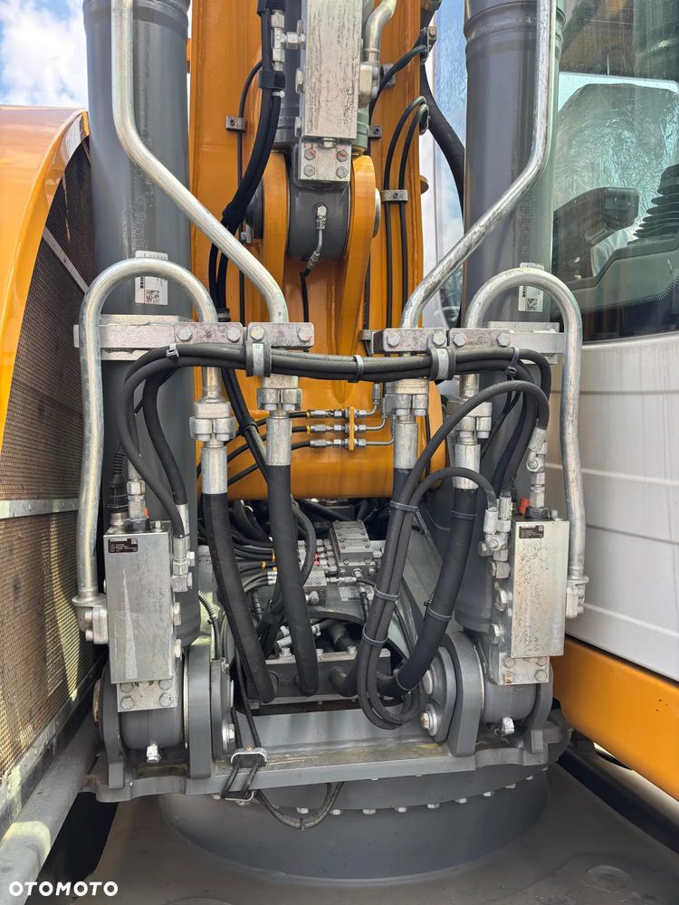 Liebherr R 914 Compact - 21