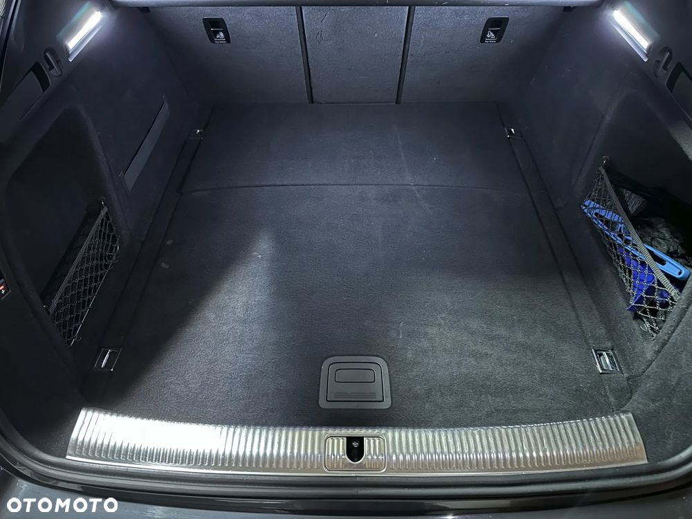 Audi A4 Avant 2.0 TDI ultra sport - 9