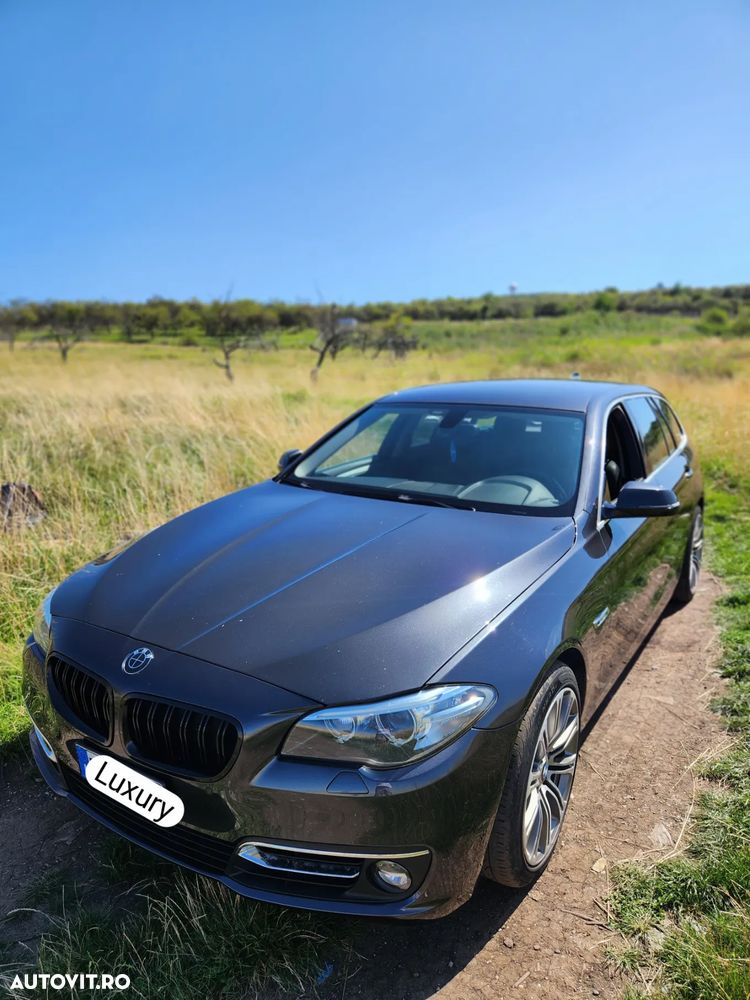 BMW Seria 5 530d Touring Aut. Luxury Line - 2