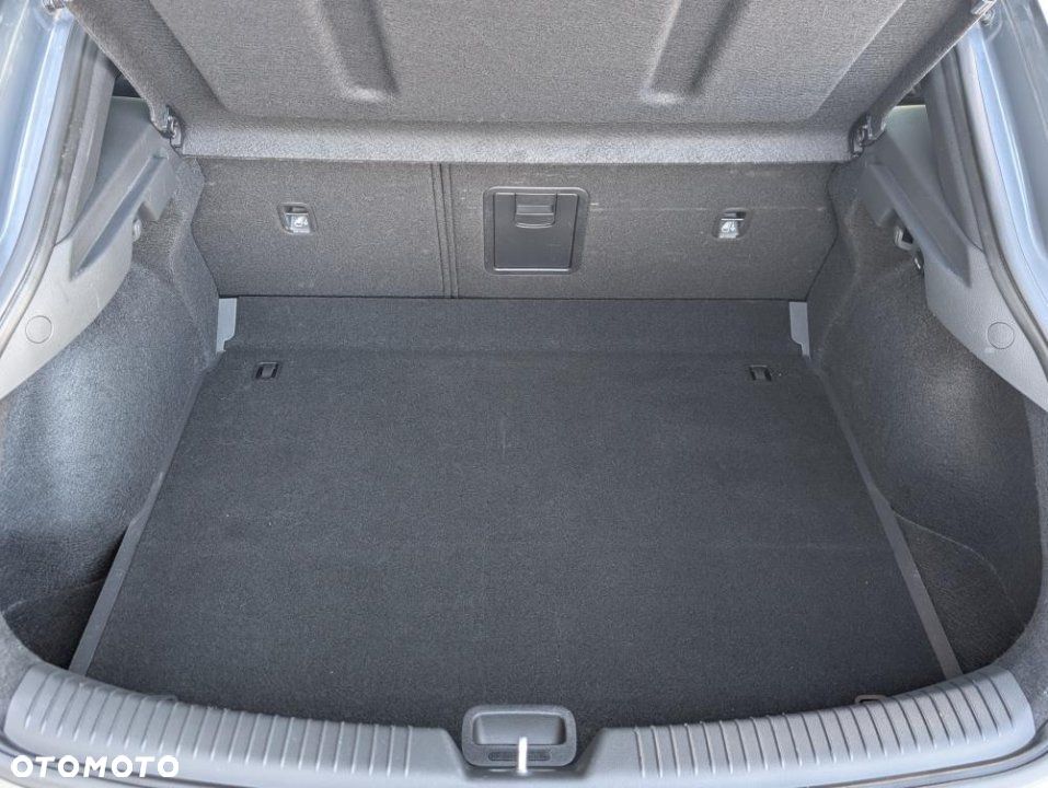 Hyundai i30 - 23