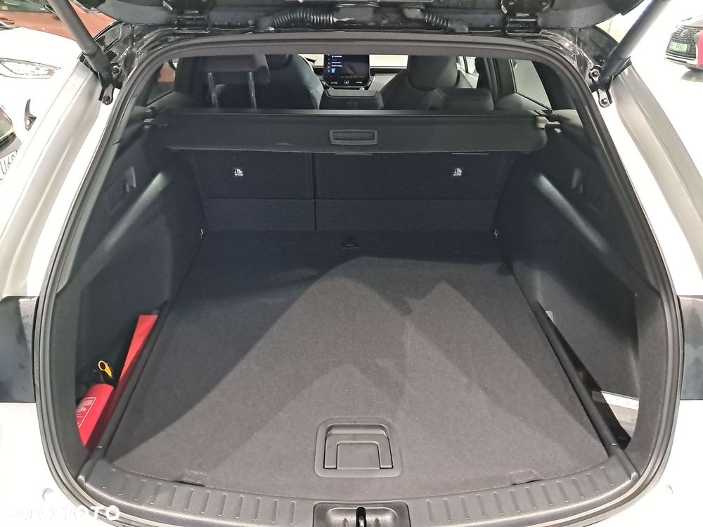 Toyota Corolla 1.8 Hybrid GR Sport - 12